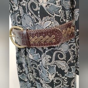 LARGE HYDE COLLECTION LEATHER BELT